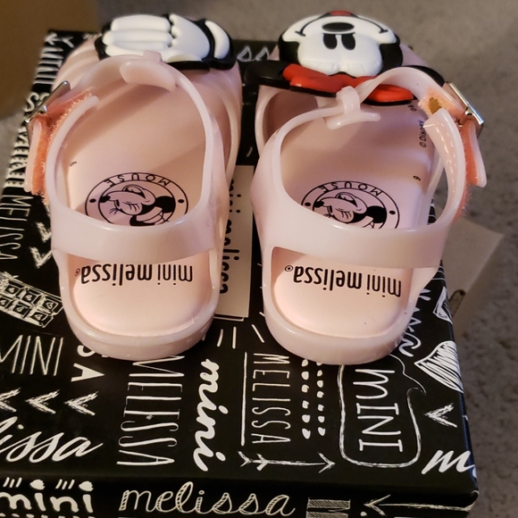 Mini Melissa Aranha + Mickey and Friends Sandals - Picture 5 of 8